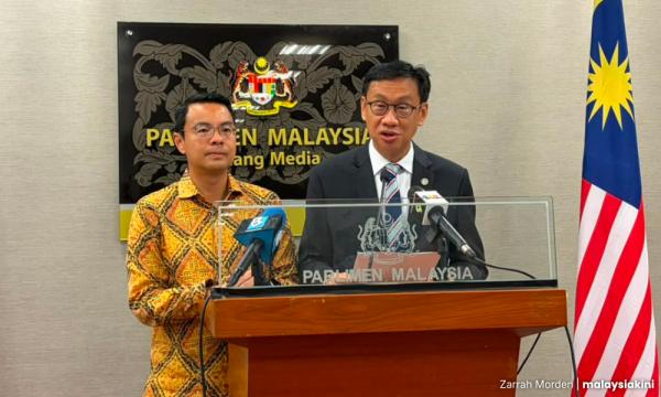 PARLIAMENT | Why don't you try not having allocations? MPs dare Fahmi; Lee questions Bestinet's RM381m fees