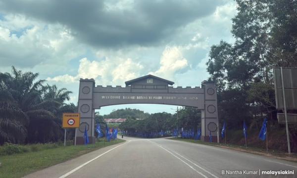 story-image