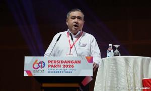 Loke: No need for early Parliament dissolution while Anwar has the numbers